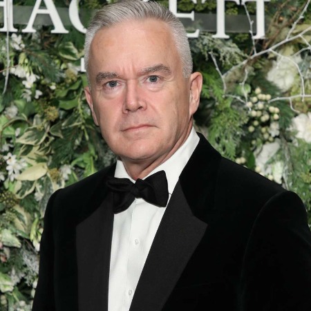 Huw Edwards accused of paying teen for explicit pictures.
